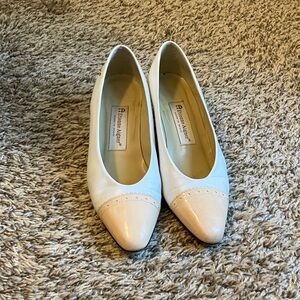 ANTONIO MELANI Women's Cream and White Heels